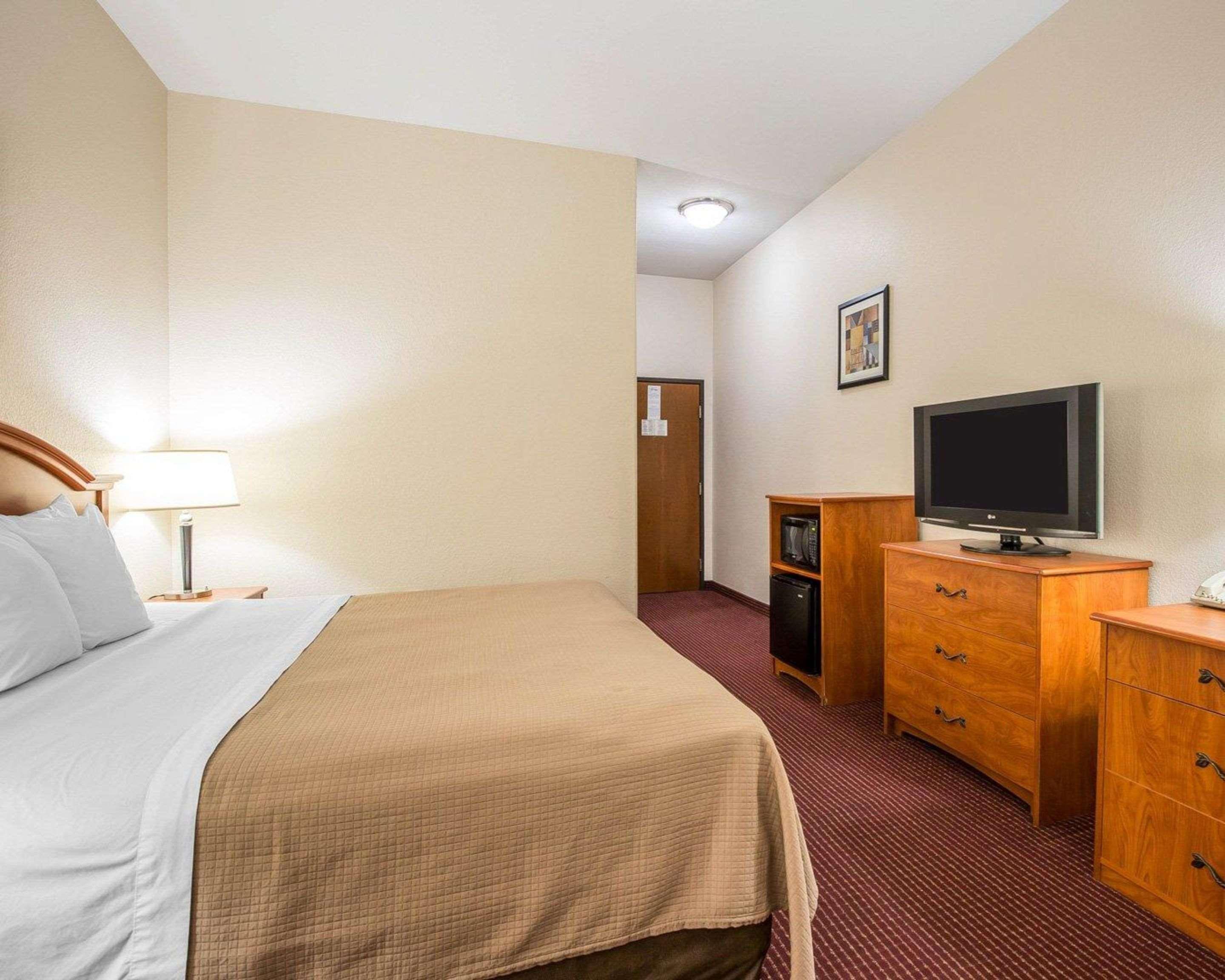 Econo Lodge Inn&Suites Beaumont Extérieur photo